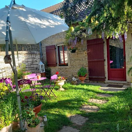Aux Glycines Bed & Breakfast Marcilly-Ogny Luaran gambar